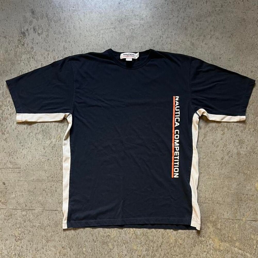 Nautica Men's Black and Navy T-shirt